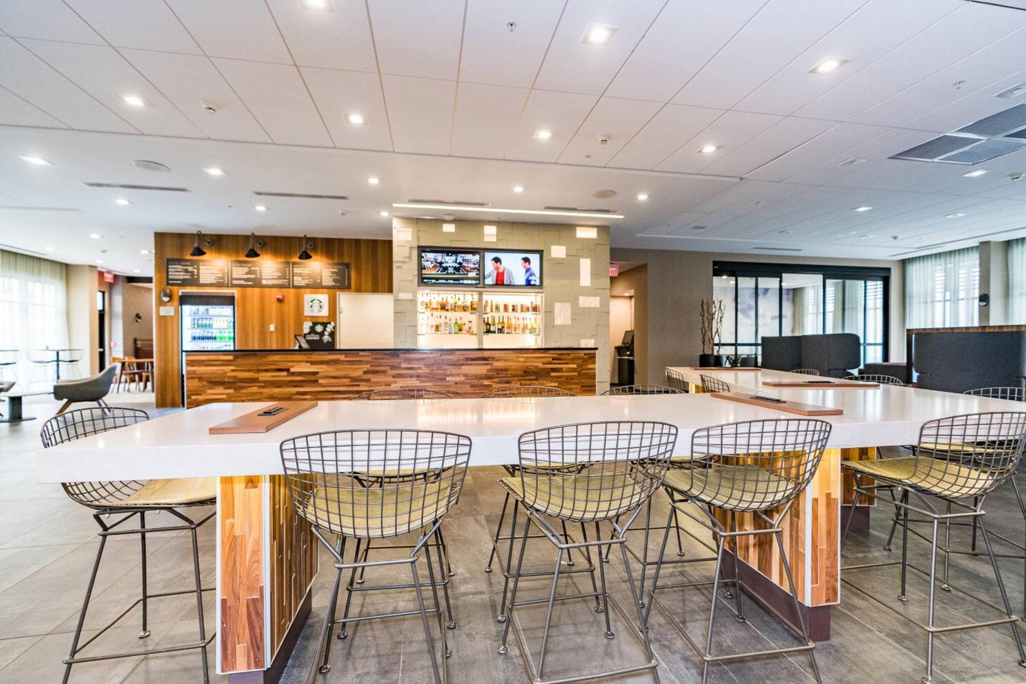 Courtyard By Marriott West Springfield Otel Dış mekan fotoğraf